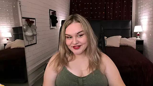Try our streaming cams variety and talk on a personal level with our adorable girls streamers, showing off their bountiful shapes and dildos.