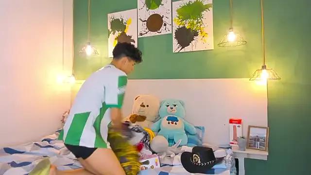 Try our streaming cams variety and talk on a personal level with our adorable girls streamers, showing off their bountiful shapes and dildos.