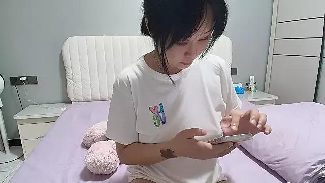 Mili-77 from StripChat