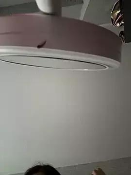 MILIFOX from StripChat