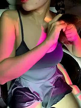 Milinda68 from StripChat