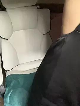 Milinda68 from StripChat is Freechat