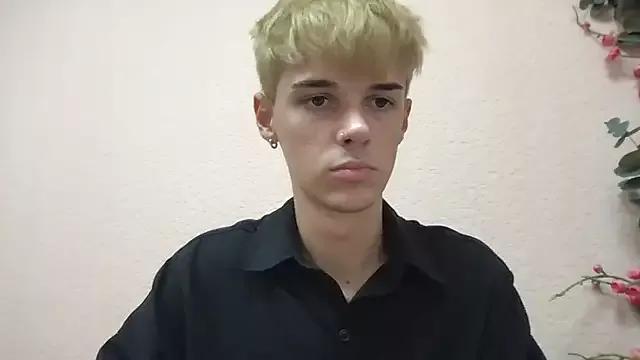Milk_Guy from StripChat is Freechat