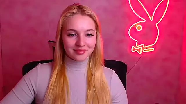 Milka_kiss_ from StripChat is Freechat