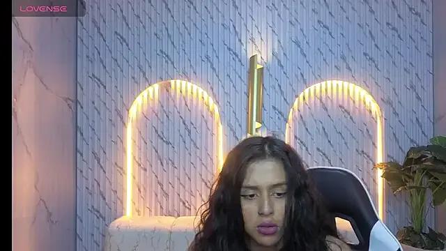 Try our streaming cams variety and talk on a personal level with our adorable girls streamers, showing off their bountiful shapes and dildos.