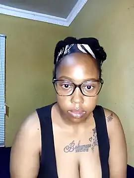 MilkyTeets from StripChat is Freechat