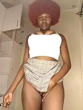 milkywaywoman from StripChat is Freechat
