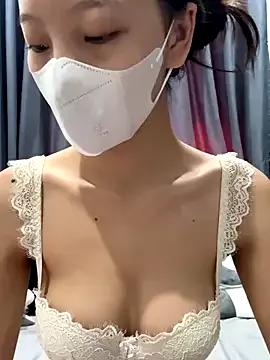 Milla_18xxx from StripChat