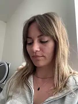 Milla__one from StripChat