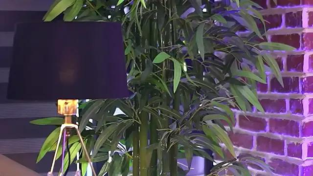 MillaSerene from StripChat is Freechat