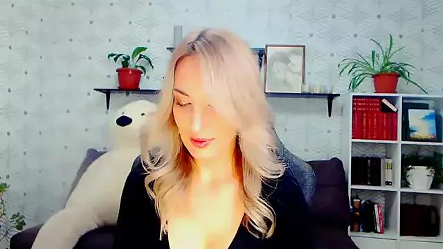 Try our streaming cams variety and talk on a personal level with our adorable girls streamers, showing off their bountiful shapes and dildos.