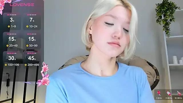 milli_sun_ from StripChat