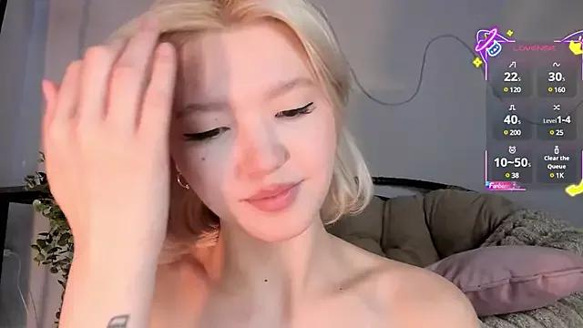 milli_sun_ from StripChat