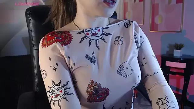 Millie_gh from StripChat