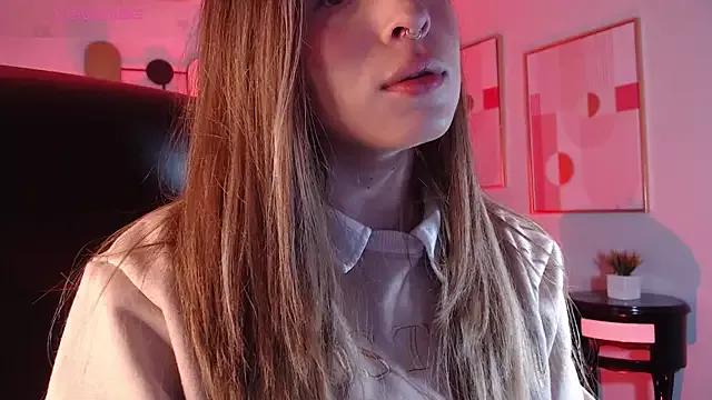 Millie_gh from StripChat