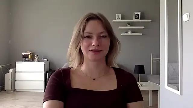 Try our streaming cams variety and talk on a personal level with our adorable girls streamers, showing off their bountiful shapes and dildos.