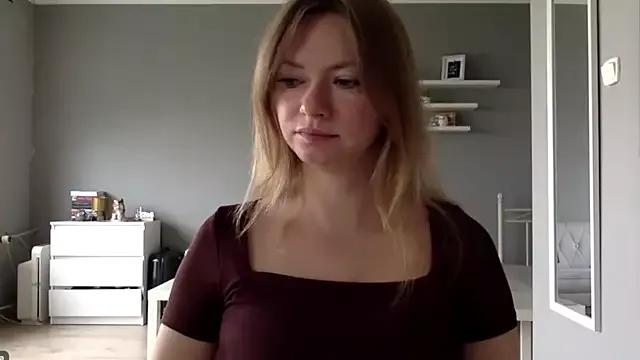 MillieShow from StripChat is Freechat