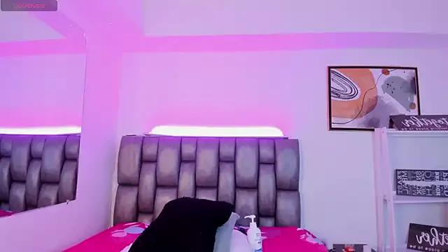 Try our streaming cams variety and talk on a personal level with our adorable girls streamers, showing off their bountiful shapes and dildos.
