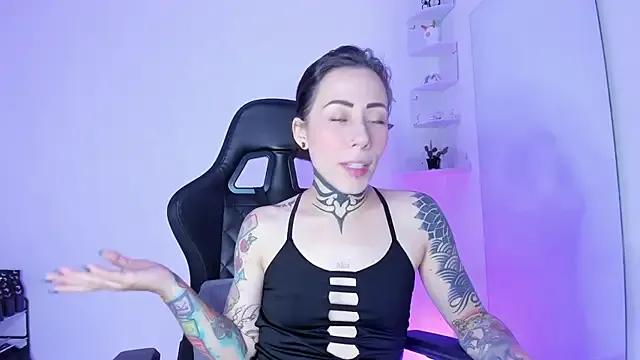 Try our streaming cams variety and talk on a personal level with our adorable girls streamers, showing off their bountiful shapes and dildos.