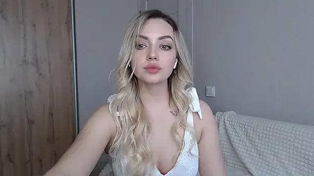 MiMaria_ from StripChat