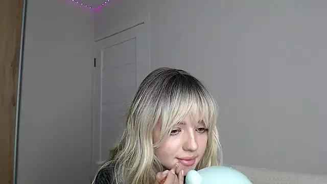 MiMaria_ from StripChat