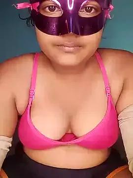 Mimi87hoty from StripChat