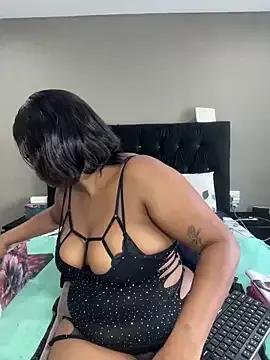 MimiCurves from StripChat