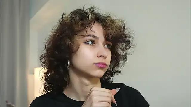 MimiLicks from StripChat