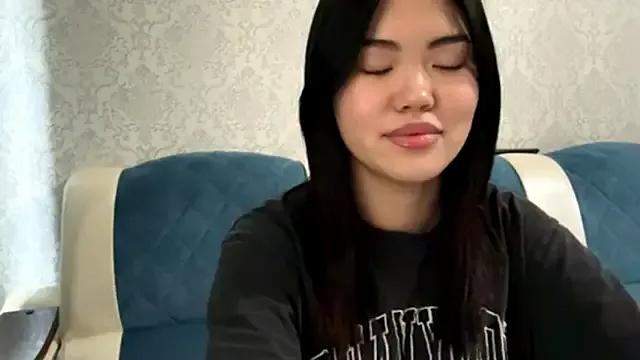 MIMIMary from StripChat is Freechat