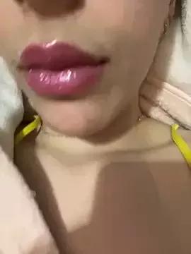 Mimisixo from StripChat is Freechat