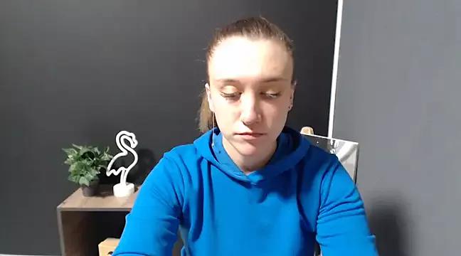 mini_bettie from StripChat