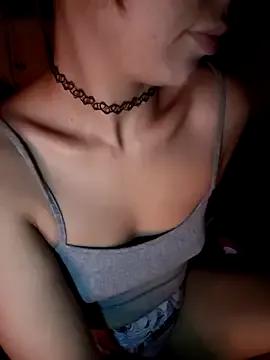 Mini_Muffin1 from StripChat is Freechat