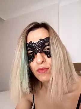 minikserce from StripChat
