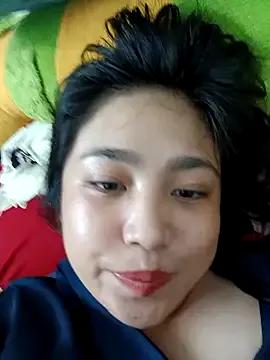 Minn-cute from StripChat is Freechat