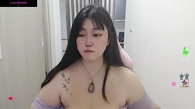 minnie9009 from StripChat