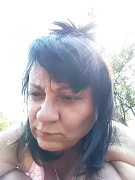 Mira4101 from StripChat is Freechat