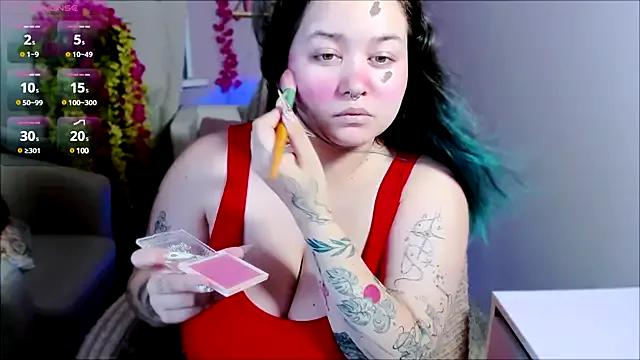Mira_Fyre from StripChat is Freechat