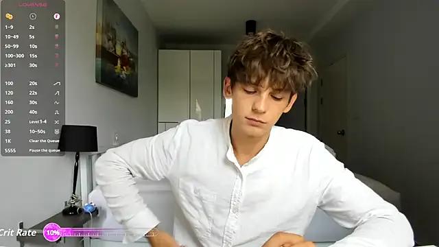 MiracleCam from StripChat is Freechat