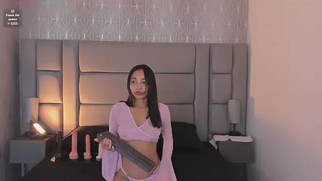 Try our streaming cams variety and talk on a personal level with our adorable girls streamers, showing off their bountiful shapes and dildos.
