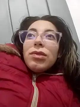 Miranda_sexlove_ from StripChat is Freechat