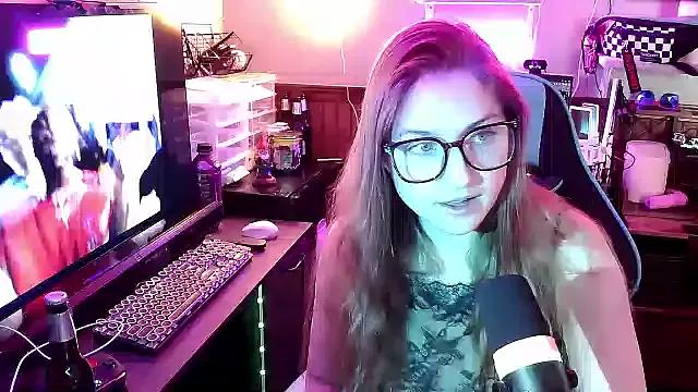 Try our streaming cams variety and talk on a personal level with our adorable girls streamers, showing off their bountiful shapes and dildos.