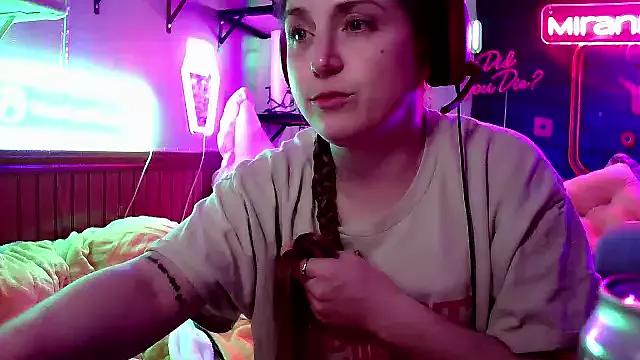 Try our streaming cams variety and talk on a personal level with our adorable girls streamers, showing off their bountiful shapes and dildos.