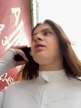 MiraReach from StripChat is Freechat