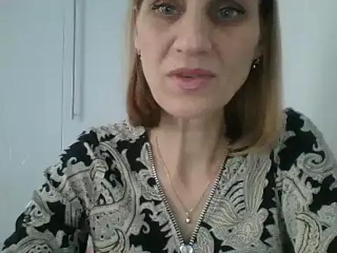 Mirasabel from StripChat is Freechat