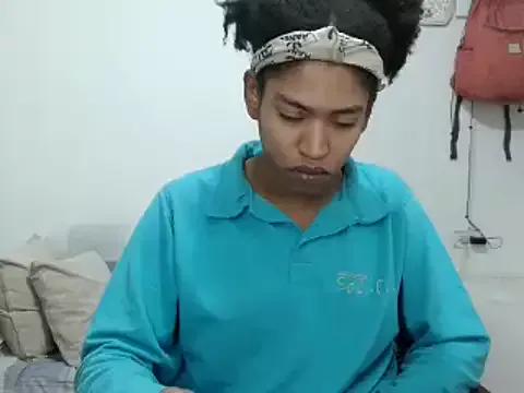 miriam775 from StripChat