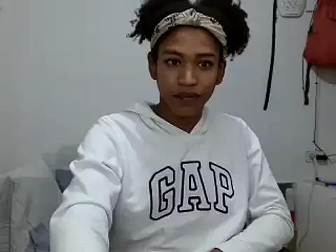 miriam775 from StripChat