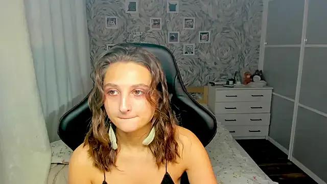 mishel_amurr from StripChat is Freechat