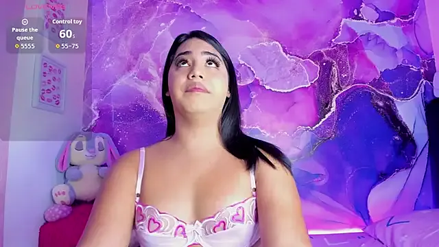 Try our streaming cams variety and talk on a personal level with our adorable girls streamers, showing off their bountiful shapes and dildos.