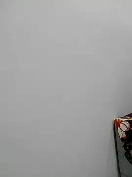 Miss-0012 from StripChat is Freechat