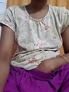 miss-amelia9 from StripChat